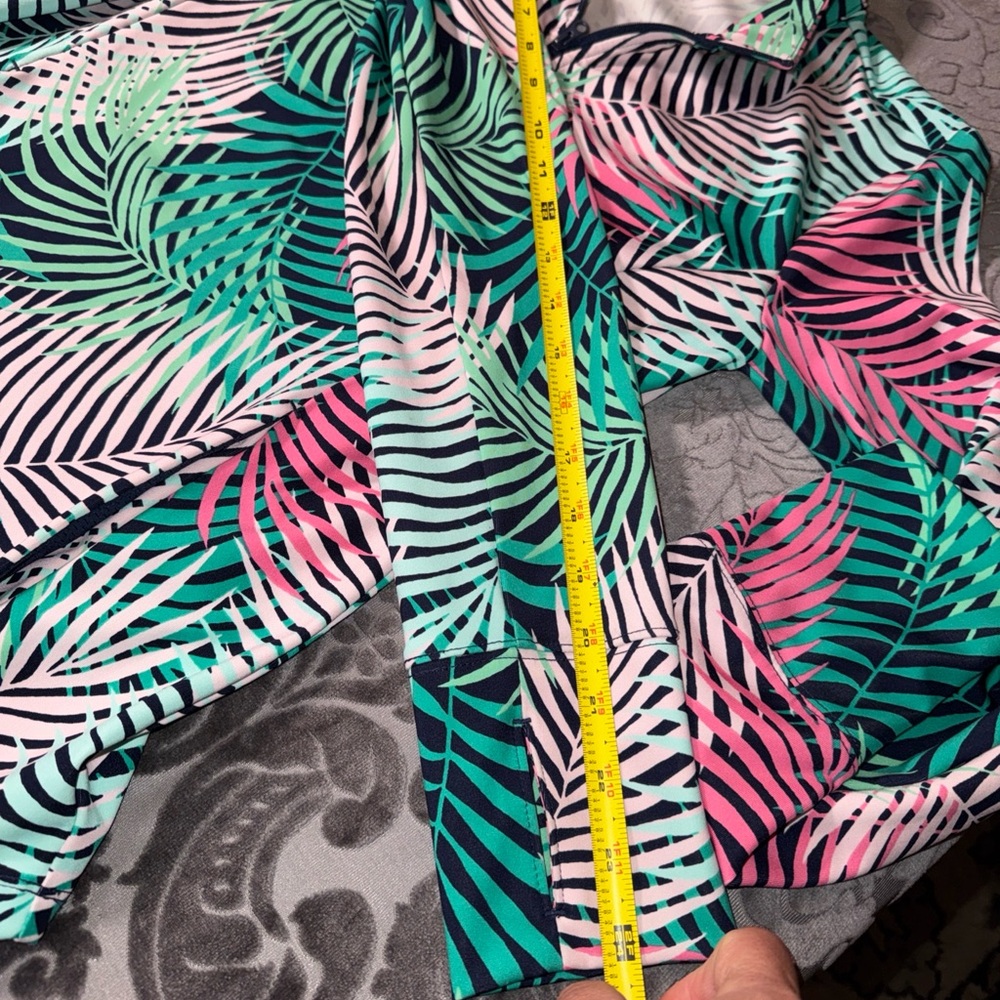 Tommy Bahama Colorful palm Leaf Print Long Sleeve golf Top spf 50 Sz Small - Picture 10 of 12